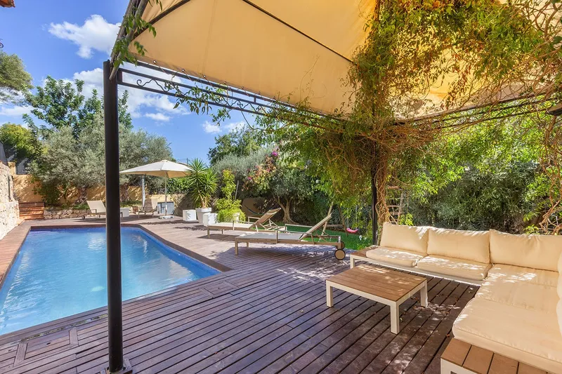 Charming country villa with holiday rental license — photo 12