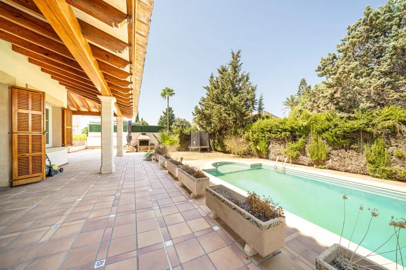 Detached chalet with private pool in Son Verí Nou — photo 4
