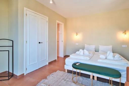Santa Ponsa, quiet corner house with community pool in top location in Santa Ponça - only 500 m from the beach — photo 10