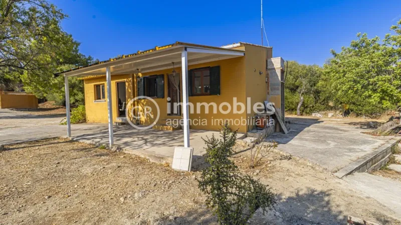 Detached house in Polígono 4 — photo 2