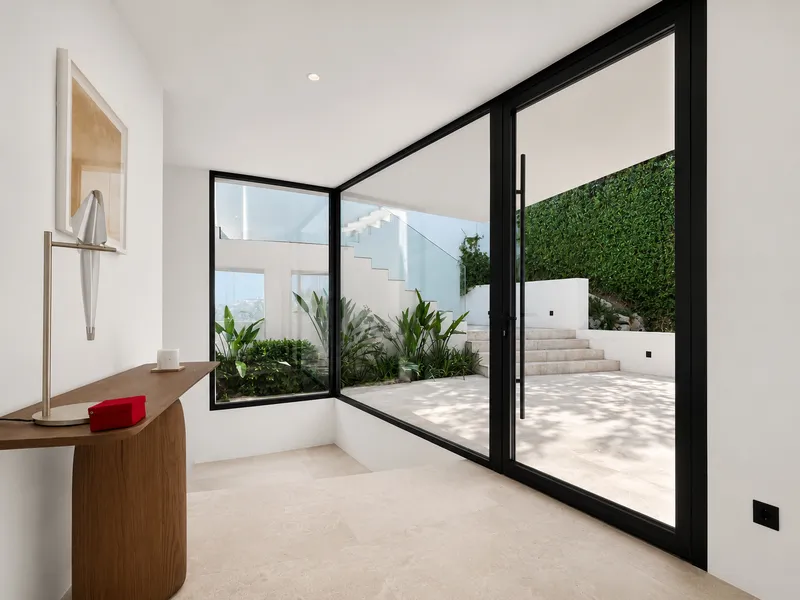 Modern designer villa with sea views in Costa de la Calma Mas — photo 3