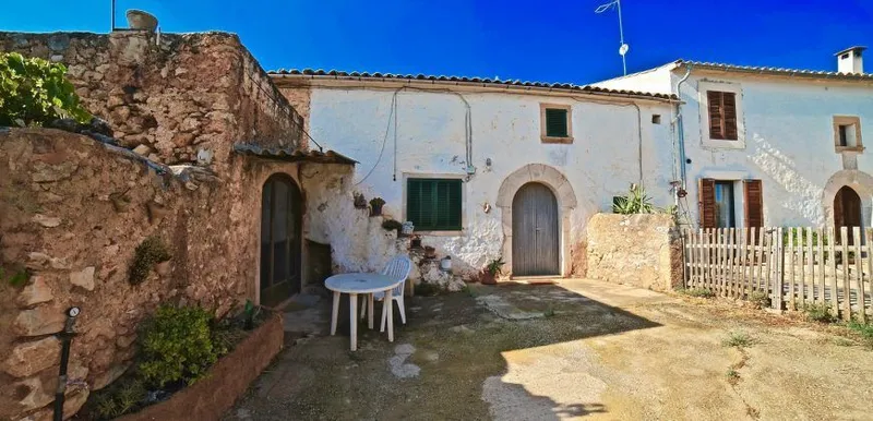 Country house with pool and sea views in Santanyí — photo 3