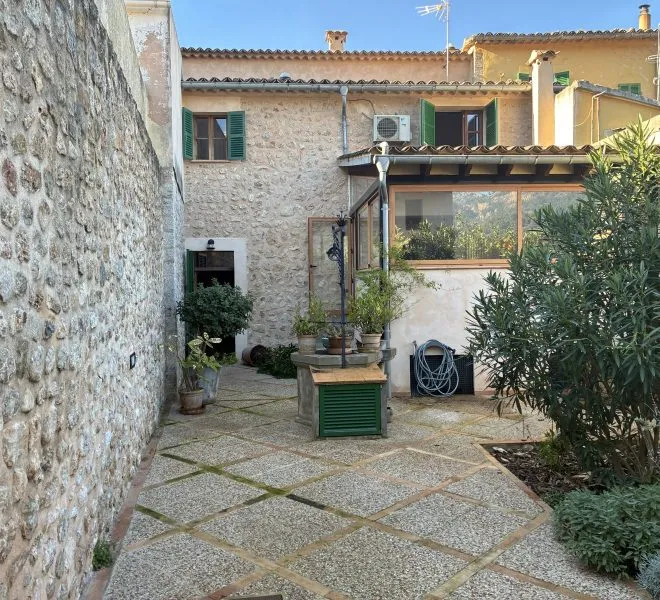 Renovated house in the heart of Sóller — photo 1
