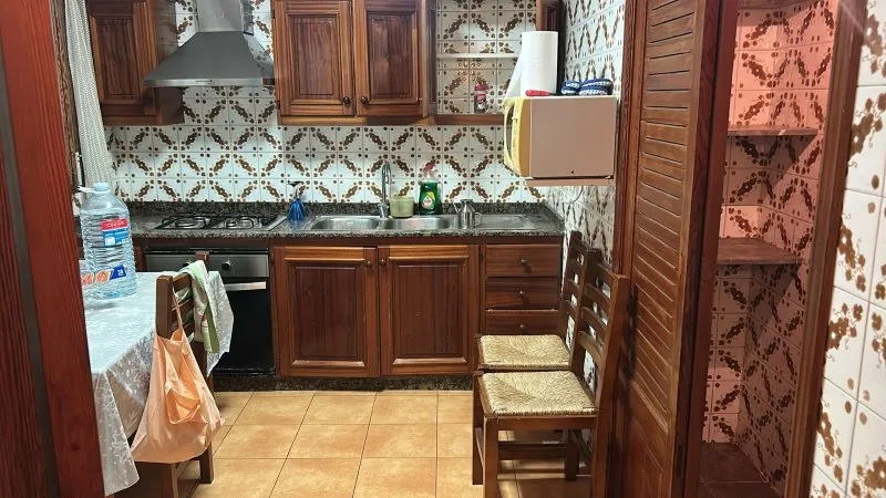 Ground-floor apartment of 160 m² in original condition with patio and courtyard in Manacor — photo 4