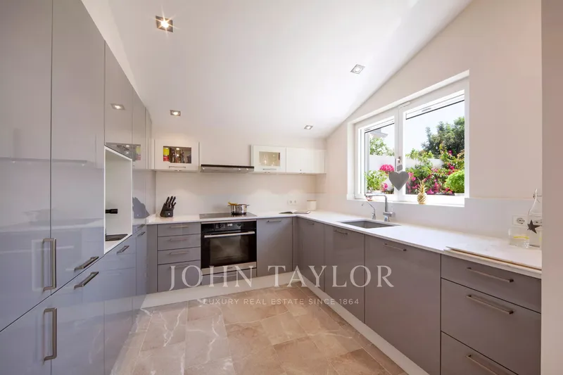 Villa for Sale in Port d'Andratx — photo 6