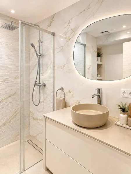Renovated 82m² apartment with 2 bedrooms, bathroom and terrace for sale — photo 8