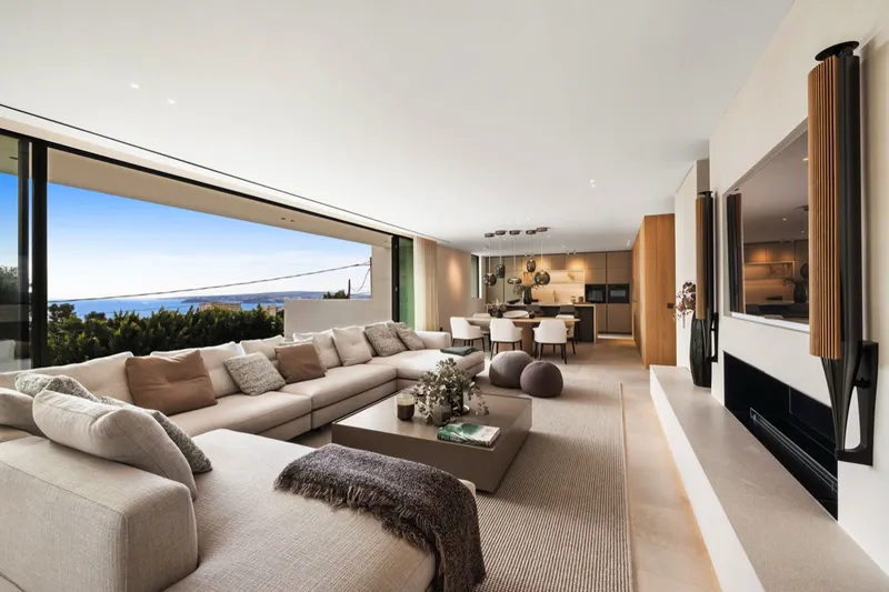 Newly constructed contemporary villa with panoramic vistas for sale in Portals Nous — photo 5