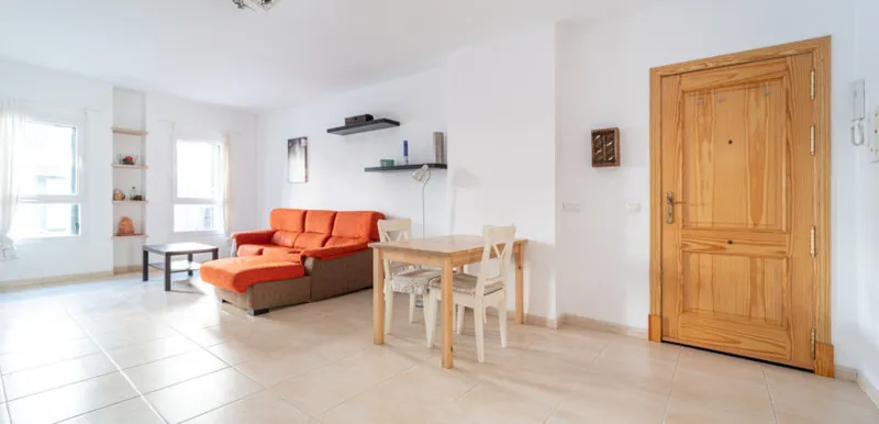 Apartment for sale in Campos, 75 m² with large terrace — photo 1