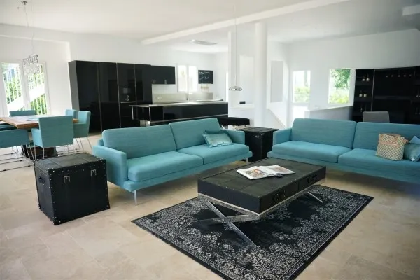 Villa in sought after residential area with panoramic sea views in Calvià — photo 2