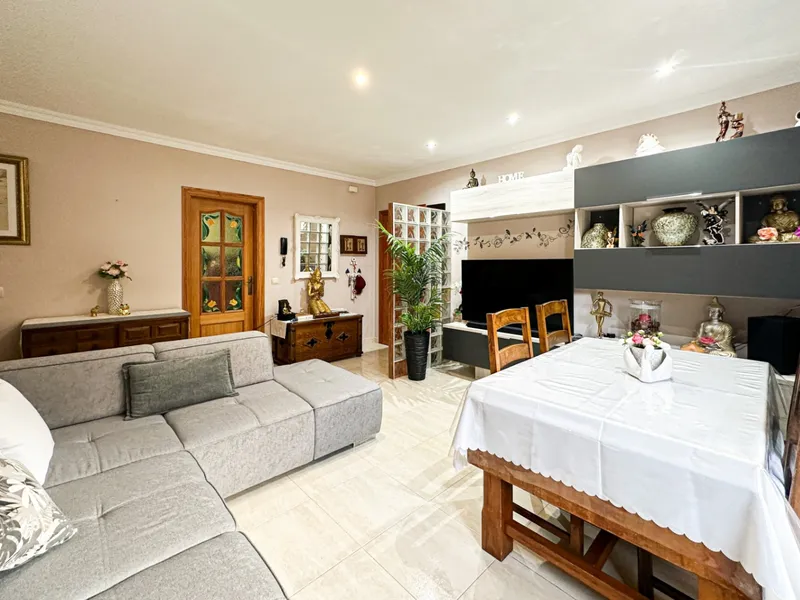 Beautiful ground floor with terrace and parking near the sea — photo 4