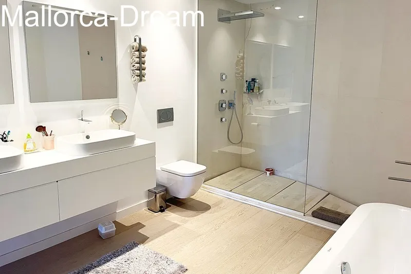 Porto Cristo: Penthouse - flat with swimming SPA on own roof terrace, pool and underground garage — photo 11