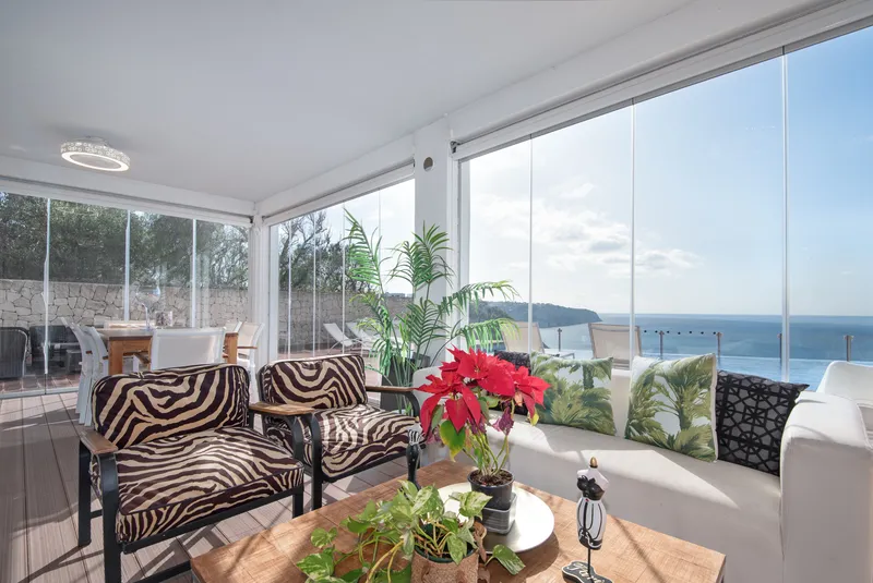 Fabulous villa overlooking the sea, urbanization Puig de Rós, Mallorca. — photo 11