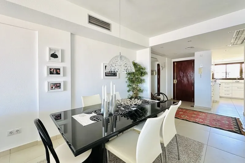 Stunning flat with terrace on the seafront in Palmanova — photo 9