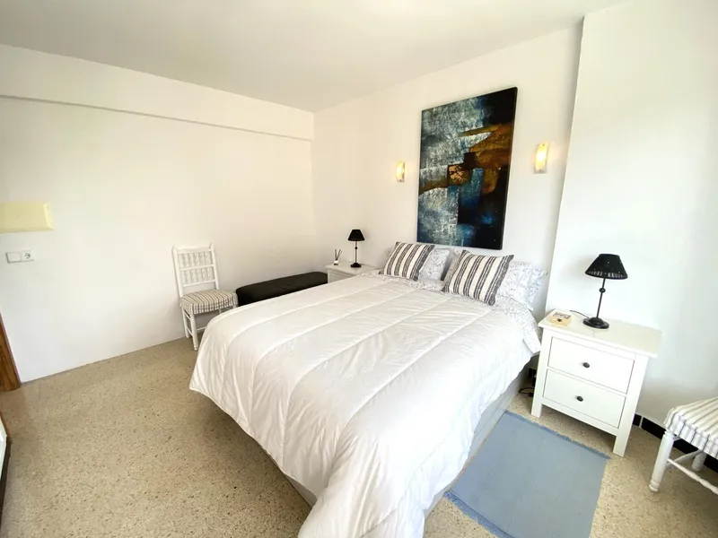 Unique opportunity! Renovated apartment with partial sea views in Canyamel, only 200 meters away — photo 11
