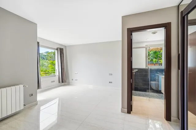 Sea view villa with potential for sale in Costa d’en Blanes, Southwest Mallorca — photo 11