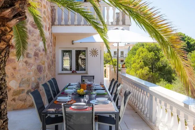 Ready to move in villa with holiday rental license for sale in Cala Figuera, Mallorca — photo 8