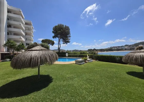Flat / apartment in Calle de Ramon de Montcada, Santa Ponça, Calvià — photo 1