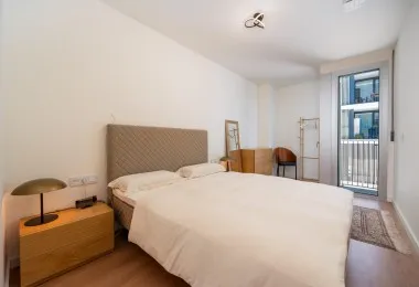Modern nearly new 1-bedroom apartment in Nou Llevant with parking and storage room — photo 11