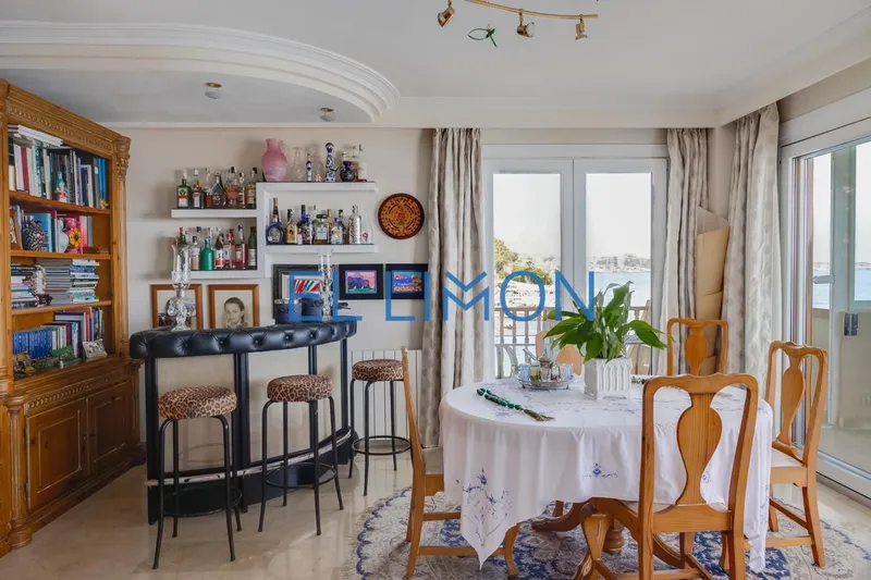 Apartment with Sea View — photo 7