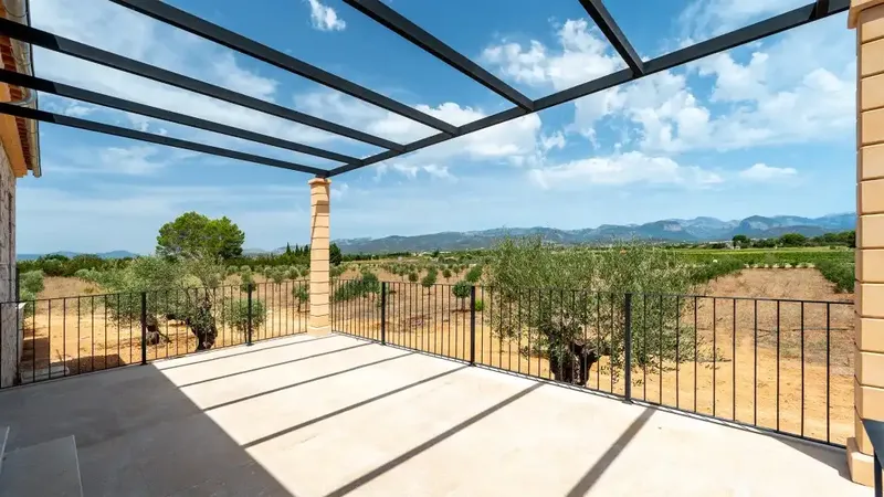 Unique Opportunity! Rustic New Build Finca with pool and independent apartment for sale between Santa Maria and Santa Eugenia. Discover — photo 7