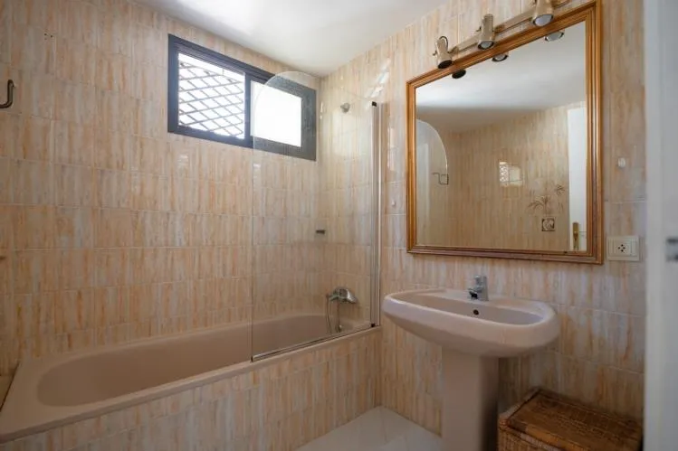 Apartment in Calvia — photo 11