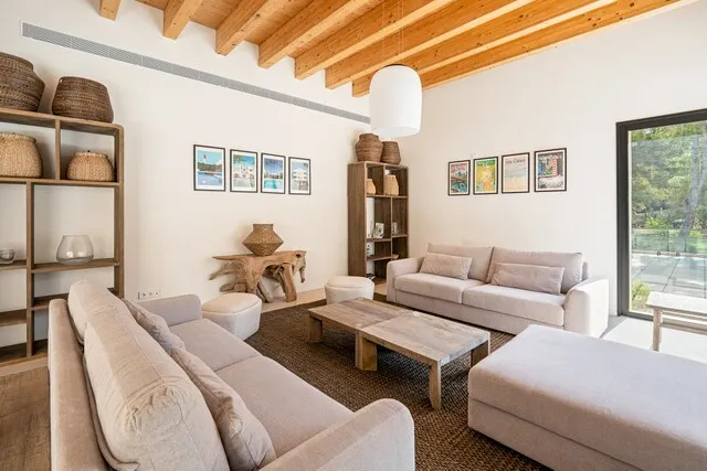 Newly Built Balinese-Style Villa for Sale in Cala Vinyes, Southwest Mallorca — photo 5