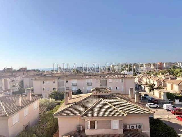 83m² apartment with 4 rooms, terrace and sea views for sale — photo 1