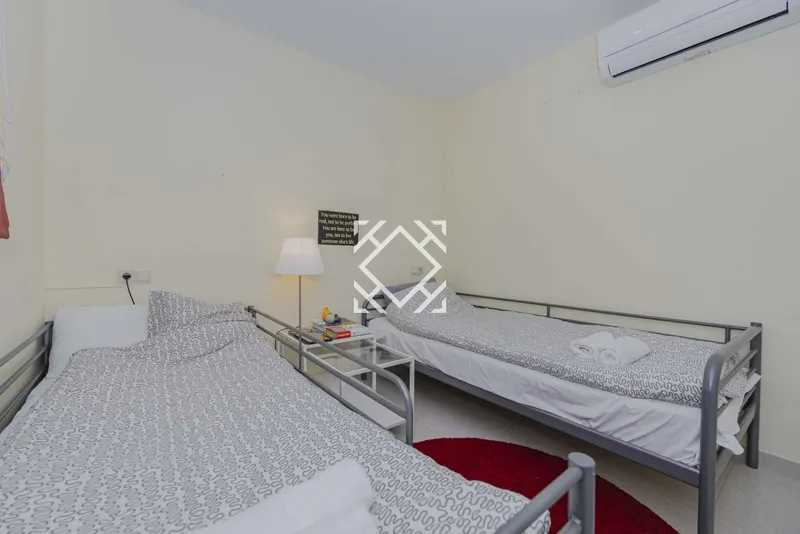 Sea Views Charm Prime Location Apartment in Alcanada, Mallorca — photo 12