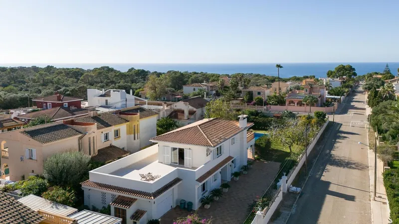 Detached house in Badia Blava-Badia Gran-Tolleric, Llucmajor — photo 6