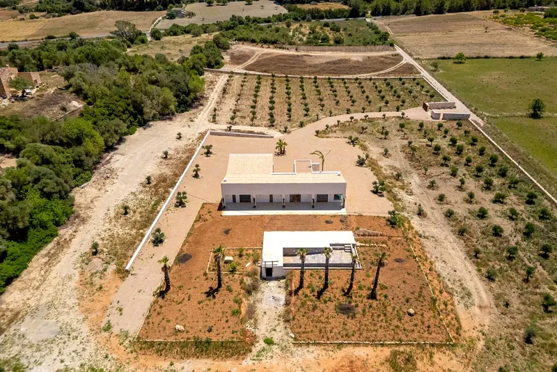 Finca in Son Macia - Newly built country house with pool and garden — photo 3
