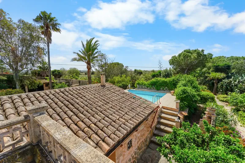 This very special finca, formerly German-owned, combines privacy with good accessibility: it is located in an absolutely — photo 1