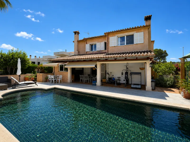 Chalet in Cala Blava — photo 2