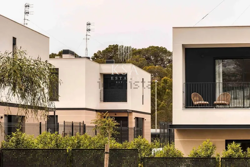 House — photo 10