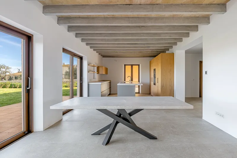 Finca in Santanyi - Large pool with house view — photo 8