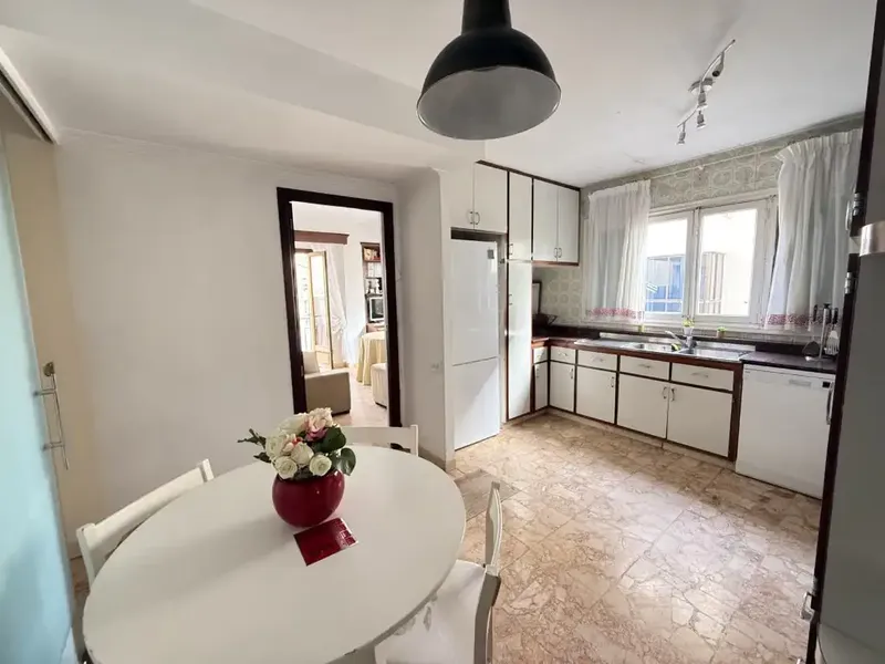 We present a magnificent stately apartment located in Lloseta, a quiet, lively town. — photo 12
