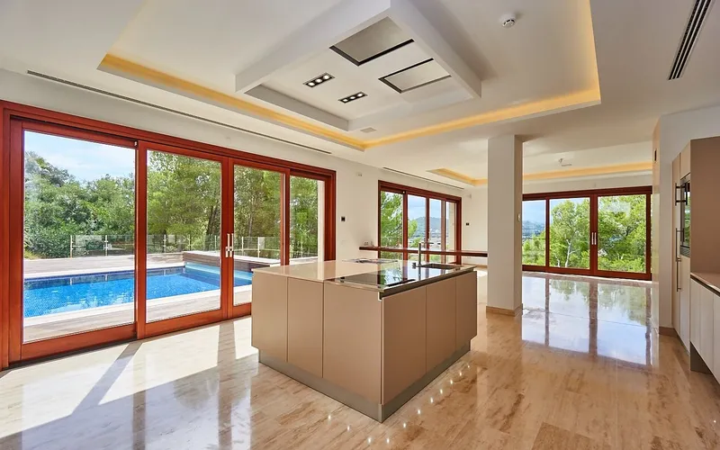 Stylish villa with vacation rental license and magnificent views, next to the golf course of Canyamel — photo 5