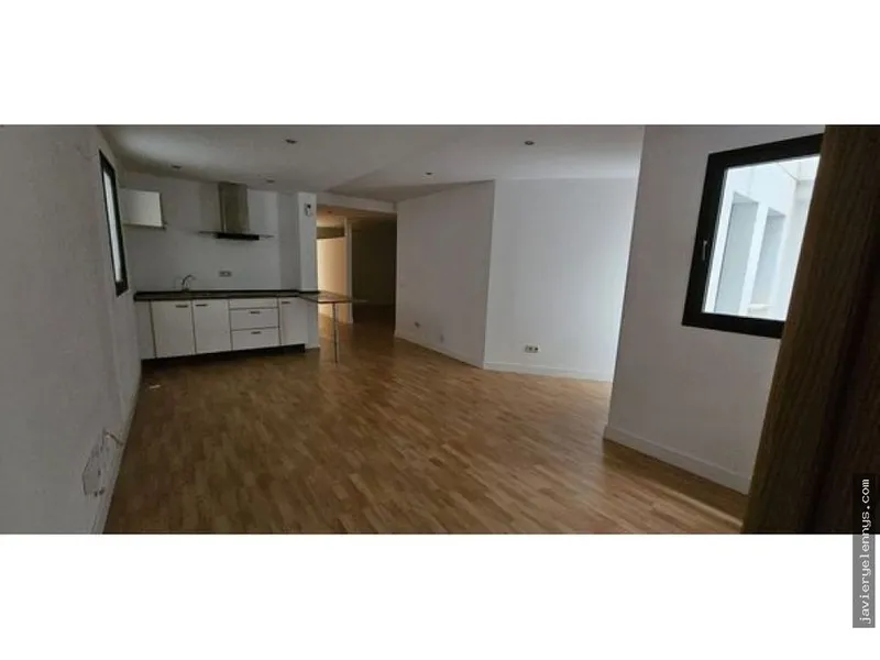 Flat for rent at Plaza de sa Mora, 6 — photo 1
