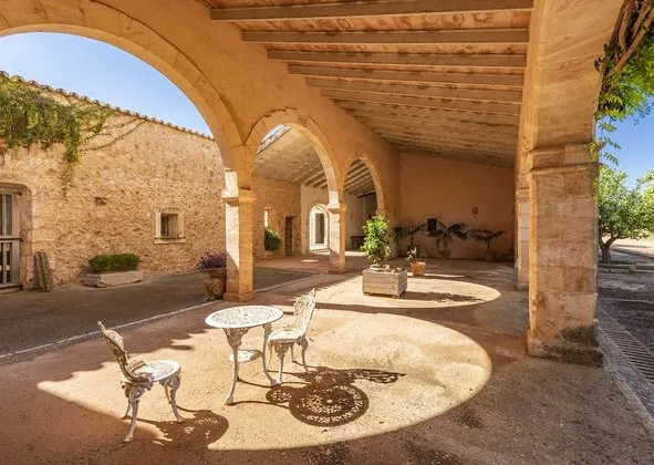 Country house in Gran Via de Colom, Inca — photo 1