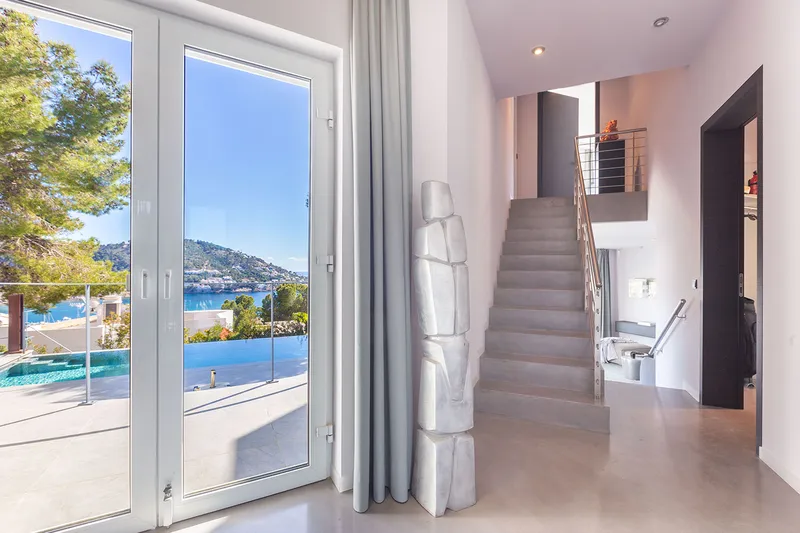 Montport: Spectacular villa in an exclusive location — photo 10