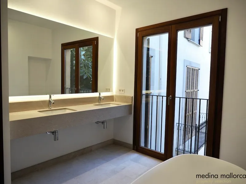 Duplex apartment in the historic center of Palma — photo 11