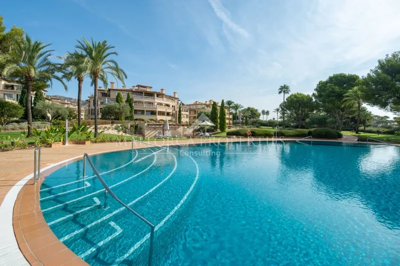 Elegant apartment in Mallorca Residencias Mardavall — photo 1