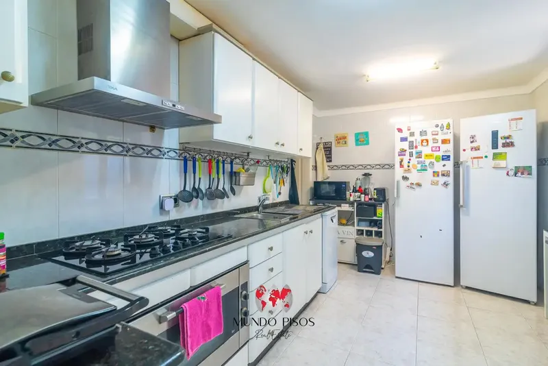 Semi-detached chalet ideal for families, with large terrace and open views in Establiments! Palma de Mallorca, Balearic Islands. — photo 11