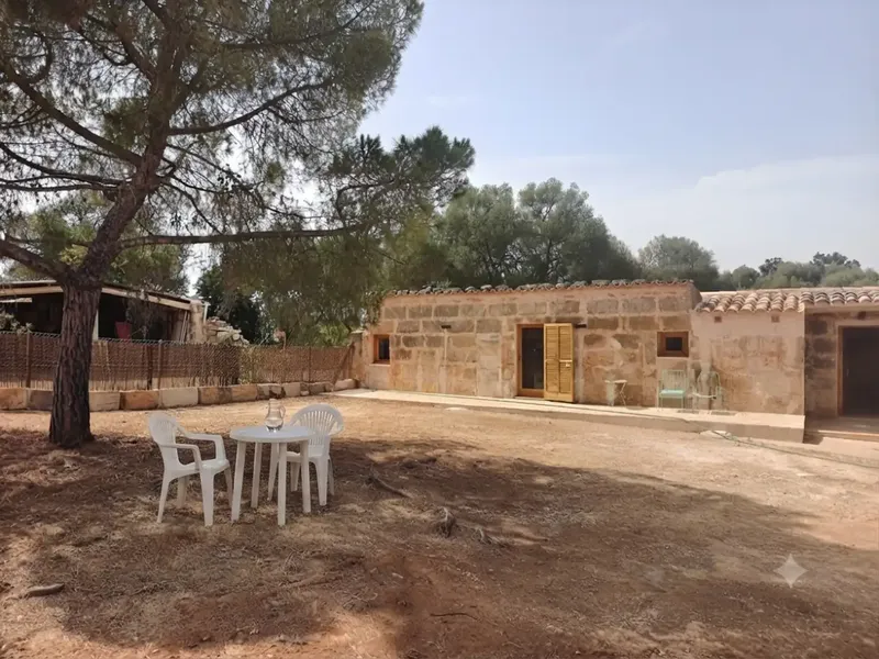 Rustic house for rent. Recently renovated. Everything is new. Air conditioning in the house. Bedroom. Parking, large terrace. — photo 10