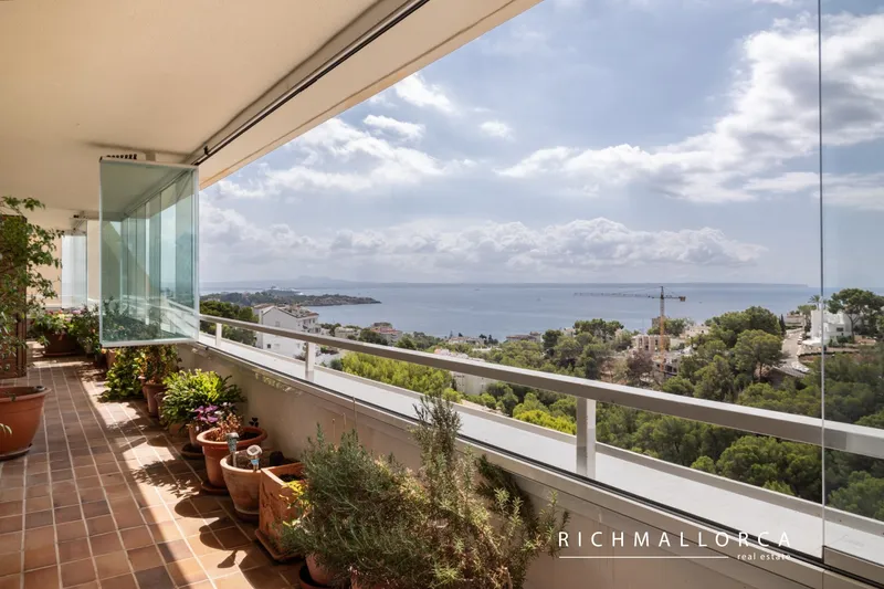 Luxury Penthouse with Panoramic Sea Views in Cas Català — photo 1
