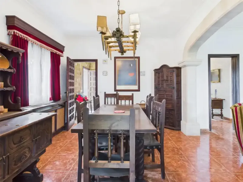¡Finca Rústica con potencial extraordinario! 39.000 m² de terreno, piscina, cancha de tenis y más – — photo 8