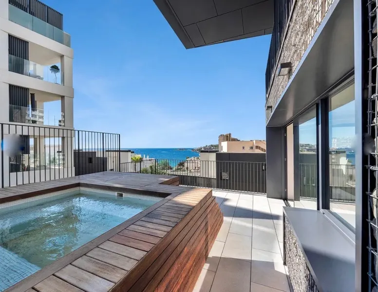 Designer apartment in Cala Mayor with private pool, partial sea views & close to the beach — photo 3