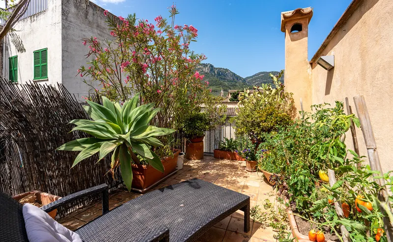 Townhouse with the essence of Sóller — photo 4