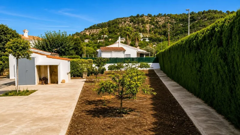 Fantastic urban plot in Palmanyola with mountain views — photo 10