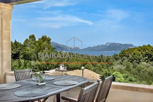 Villa for sale in Bonaire, Alcudia, Mallorca — photo 1