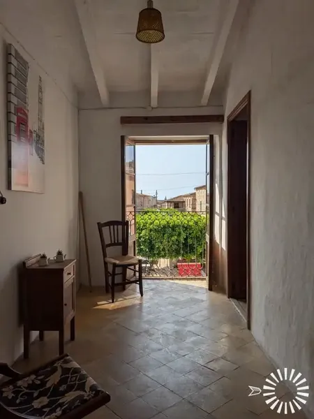 Charming house in a privileged position on the famous square of the picturesque village of Es Llombards — photo 7